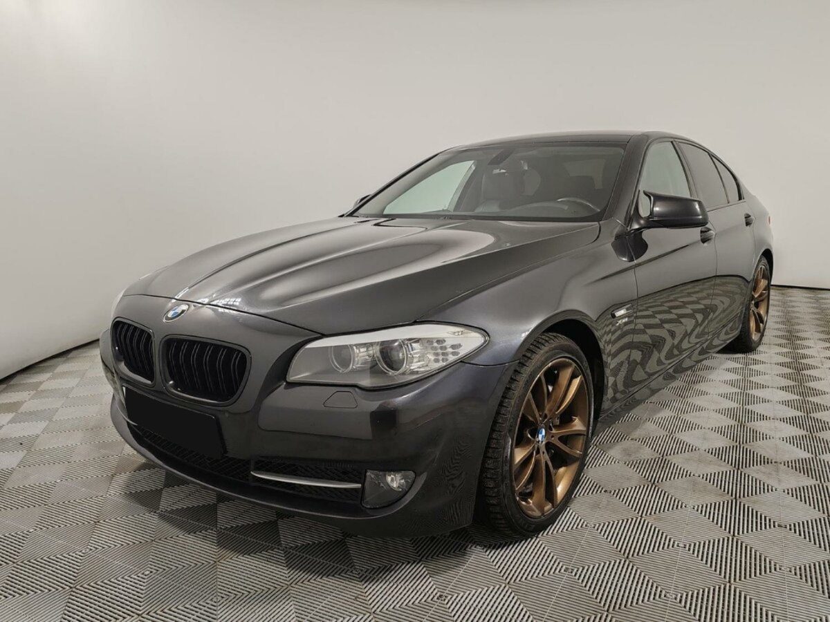 BMW 5 серии 530d xDrive VI (F10/F11/F07), 2011, 2011 с пробегом 199 243 км BMW 5 серии 530d xDrive VI (F10/F11/F07), 2011, 2011 с пробегом 199 243 км, цвет , цена - 1 072 500 руб., кузов -