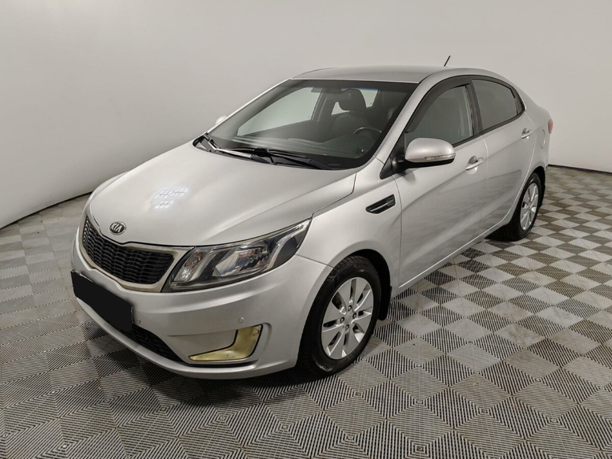 Kia Rio 5-speed III, 2013, 2013 с пробегом 141 808 км, цвет , цена - 710 286 руб., кузов - 