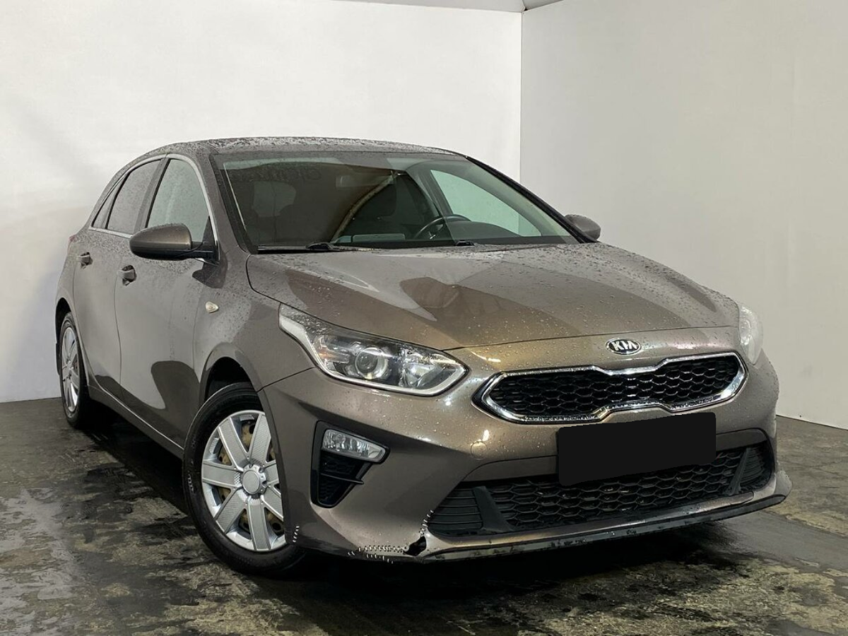 Kia Ceed III, 2019, 2019 с пробегом 139 000 км Kia Ceed III, 2019, 2019 с пробегом 139 000 км, цвет , цена - 1 249 000 руб., кузов -
