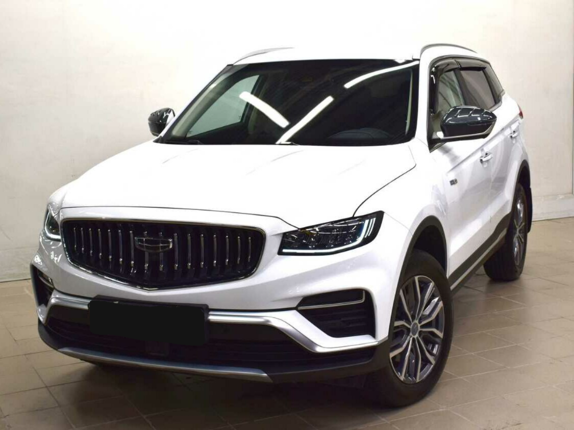 Geely Atlas Pro, 2024, 2024 с пробегом 4 677 км Geely Atlas Pro, 2024, 2024 с пробегом 4 677 км, цвет , цена - 2 360 000 руб., кузов -