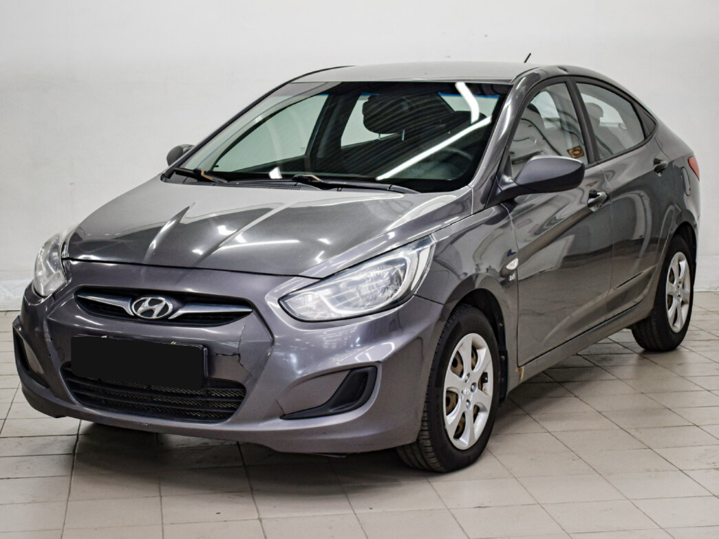 Hyundai Solaris I, 2012
