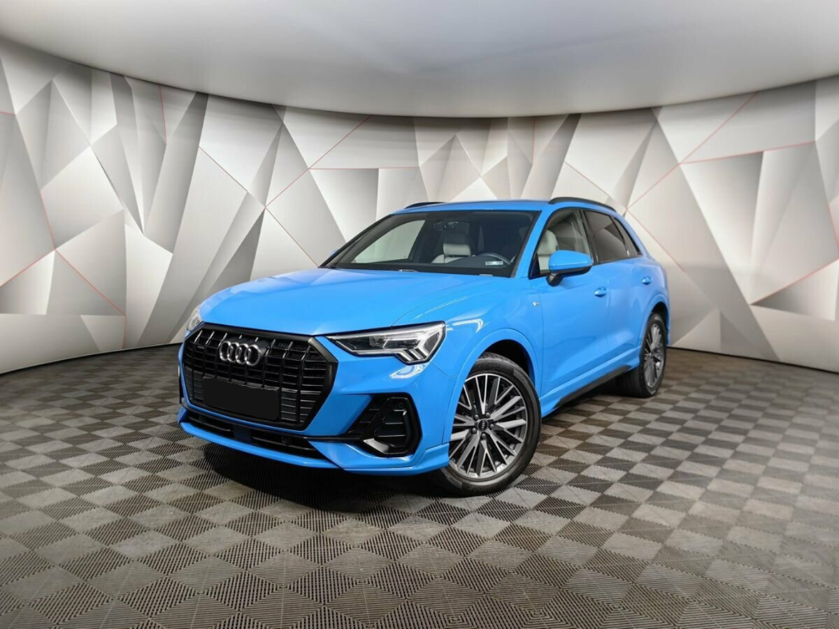 Audi Q3 40 TFSI II (F3), 2021, 2021 с пробегом 46 753 км Audi Q3 40 TFSI II (F3), 2021, 2021 с пробегом 46 753 км, цвет , цена - 2 431 000 руб., кузов -