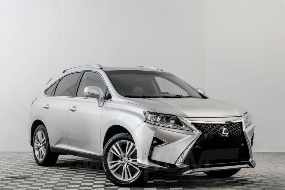 Lexus RX350, 3 поколение, рестайлинг, 2015 с пробегом 176 000 км Lexus RX350, 3 поколение, рестайлинг, 2015 с пробегом 176 000 км, цвет серебристый, цена - 1 704 912 руб., кузов -