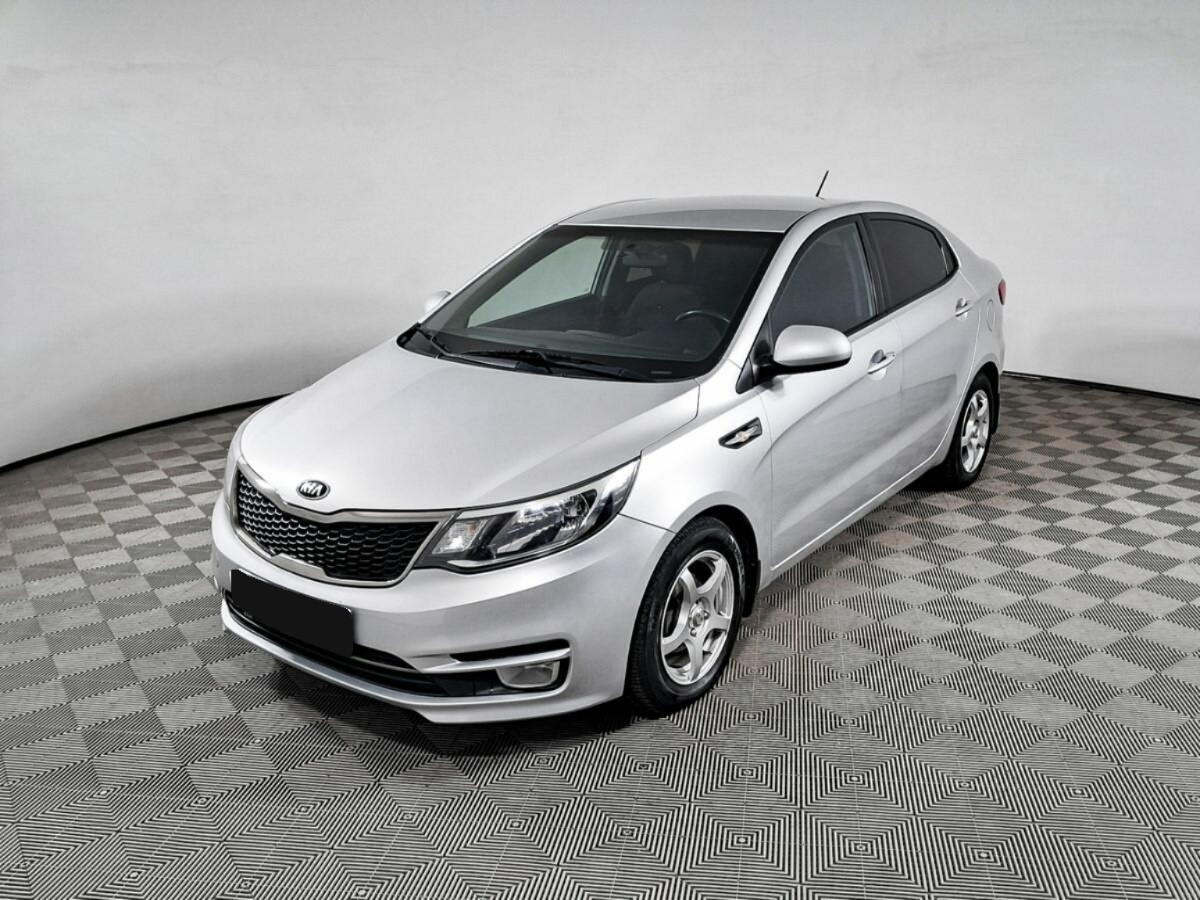 Kia Rio III Рестайлинг, 2015, 2015 с пробегом 180 000 км Kia Rio III Рестайлинг, 2015, 2015 с пробегом 180 000 км, цвет , цена - 533 000 руб., кузов -