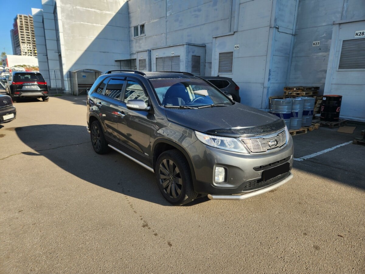 Kia Sorento II Рестайлинг, 2015, 2015 с пробегом 172 801 км Kia Sorento II Рестайлинг, 2015, 2015 с пробегом 172 801 км, цвет , цена - 1 039 350 руб., кузов -