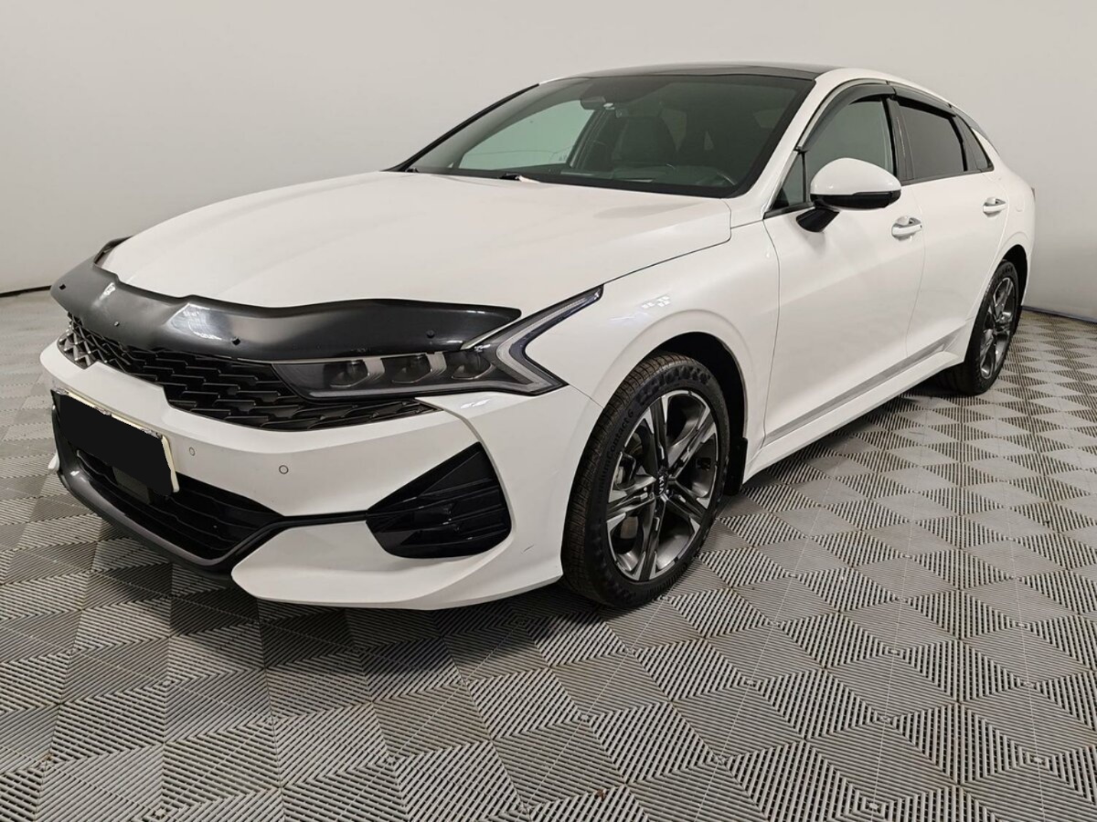 Kia K5 III, 2021, 2021 с пробегом 77 301 км Kia K5 III, 2021, 2021 с пробегом 77 301 км, цвет , цена - 1 706 250 руб., кузов -