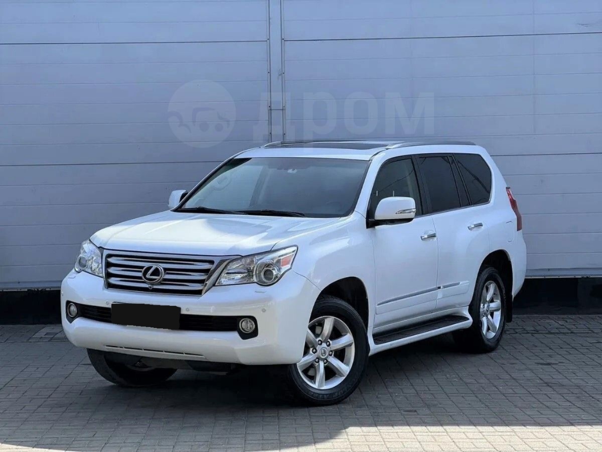 Lexus GX460, 2 поколение, 2011 с пробегом 286 000 км Lexus GX460, 2 поколение, 2011 с пробегом 286 000 км, цвет белый, цена - 1 319 472 руб., кузов -