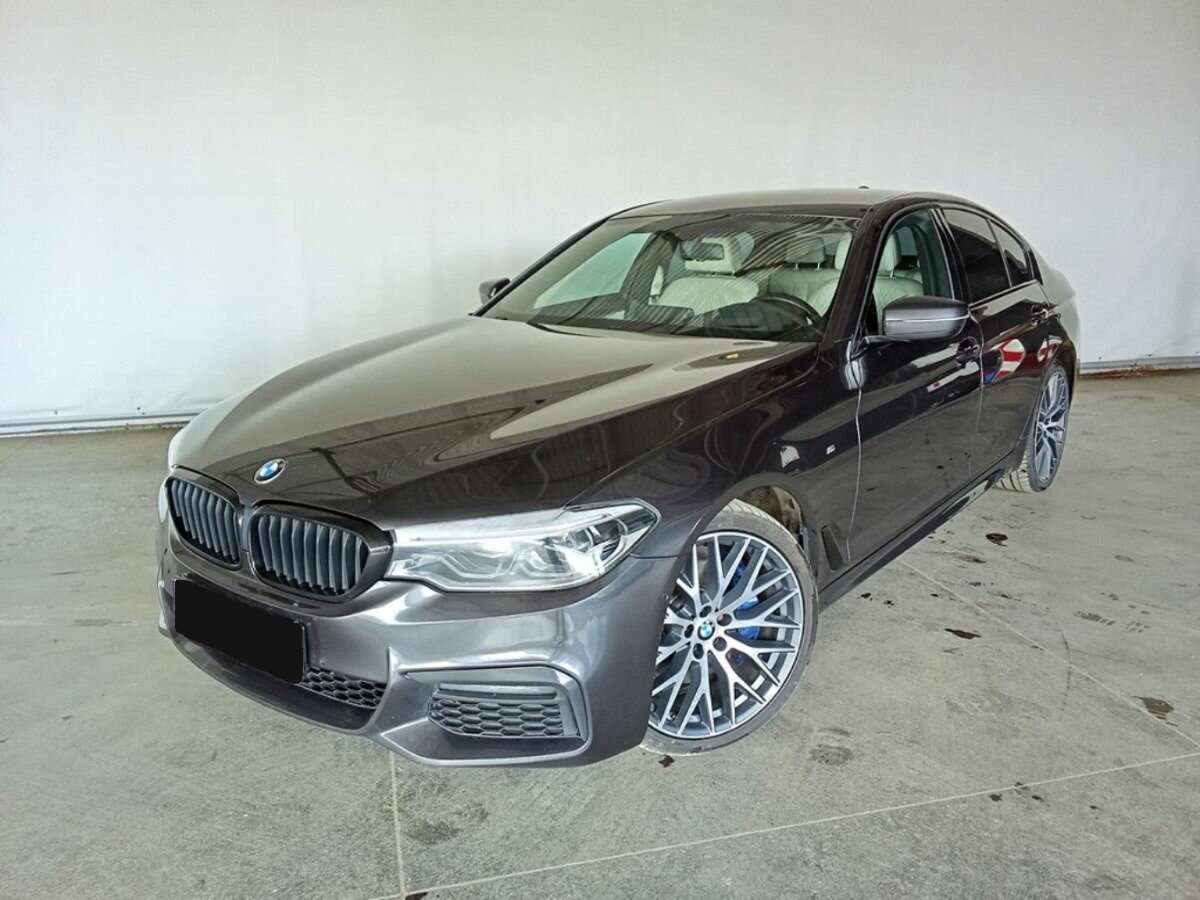 BMW 5 серии 530d xDrive VII (G30/G31), 2019, 2019 с пробегом 88 616 км BMW 5 серии 530d xDrive VII (G30/G31), 2019, 2019 с пробегом 88 616 км, цвет , цена - 2 795 000 руб., кузов -