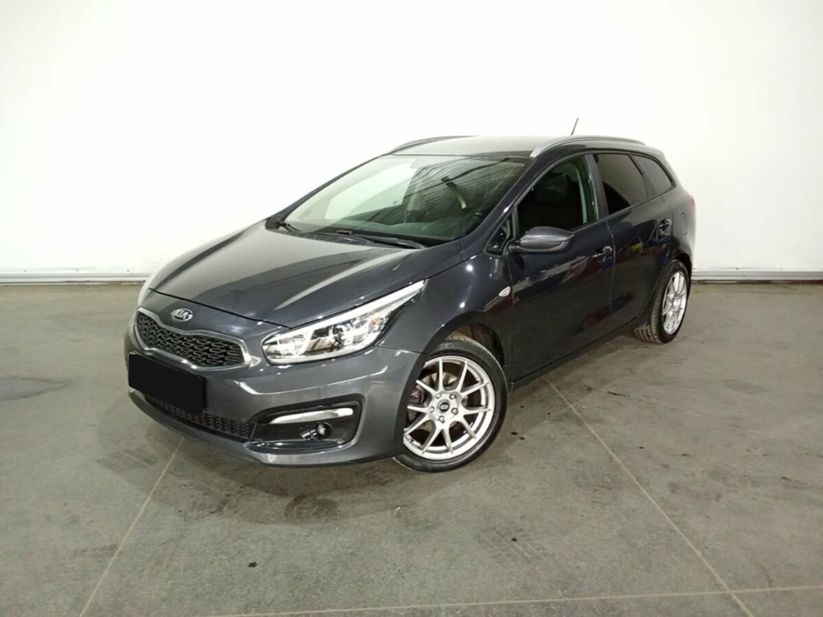 Kia Ceed II Рестайлинг, 2016, 2016 с пробегом 120 000 км Kia Ceed II Рестайлинг, 2016, 2016 с пробегом 120 000 км, цвет , цена - 667 550 руб., кузов -