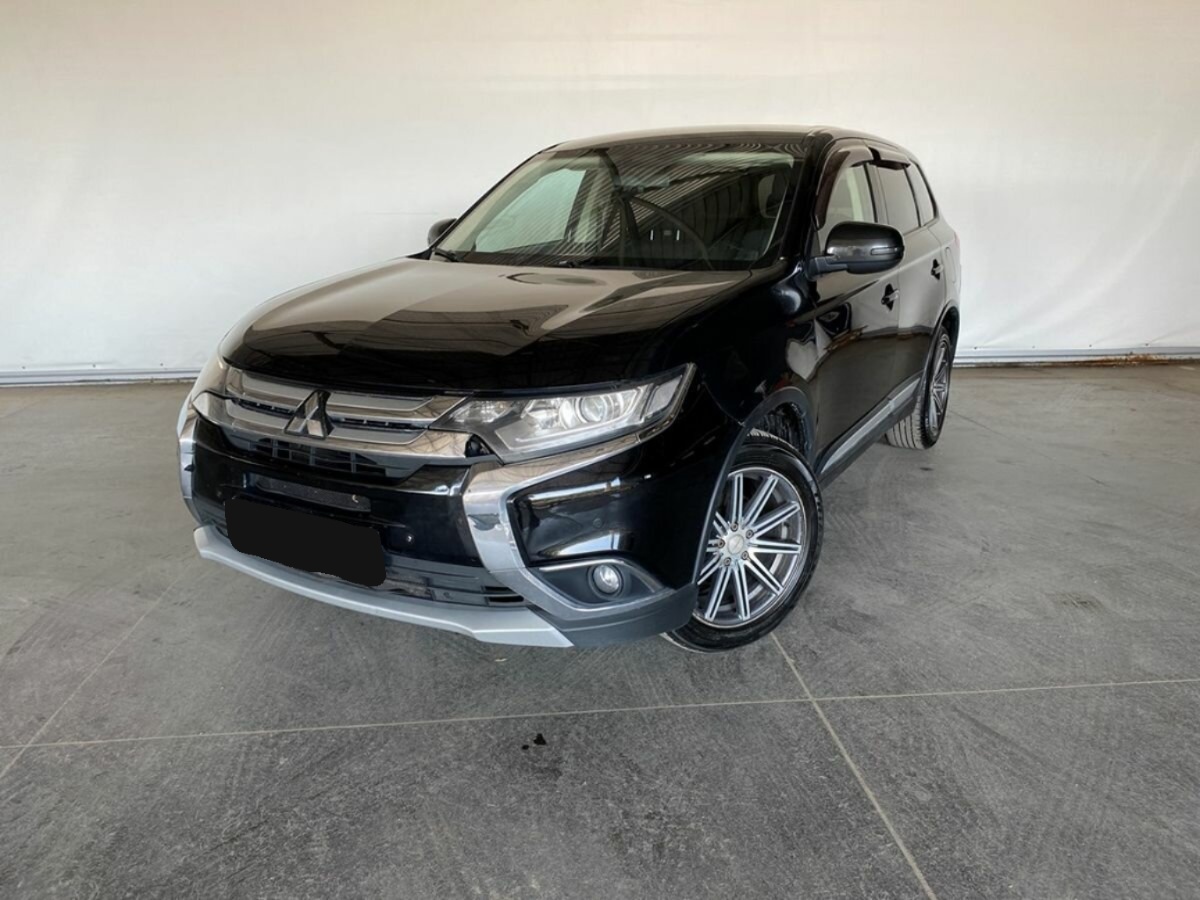 Mitsubishi Outlander III Рестайлинг 3, 2018, 2018 с пробегом 235 943 км Mitsubishi Outlander III Рестайлинг 3, 2018, 2018 с пробегом 235 943 км, цвет , цена - 941 850 руб., кузов -
