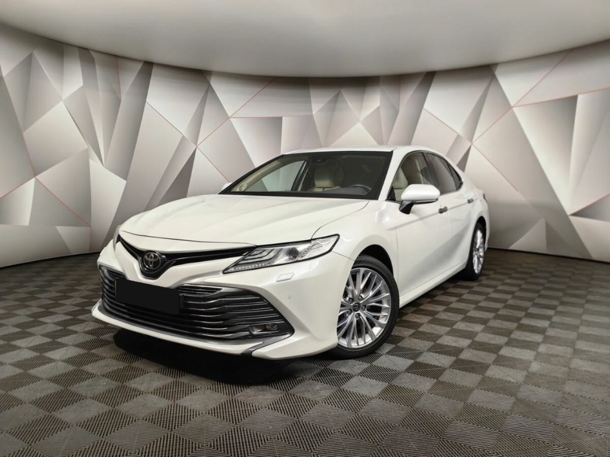 Toyota Camry VIII (XV70), 2020, 2020 с пробегом 82 687 км Toyota Camry VIII (XV70), 2020, 2020 с пробегом 82 687 км, цвет , цена - 2 015 000 руб., кузов -