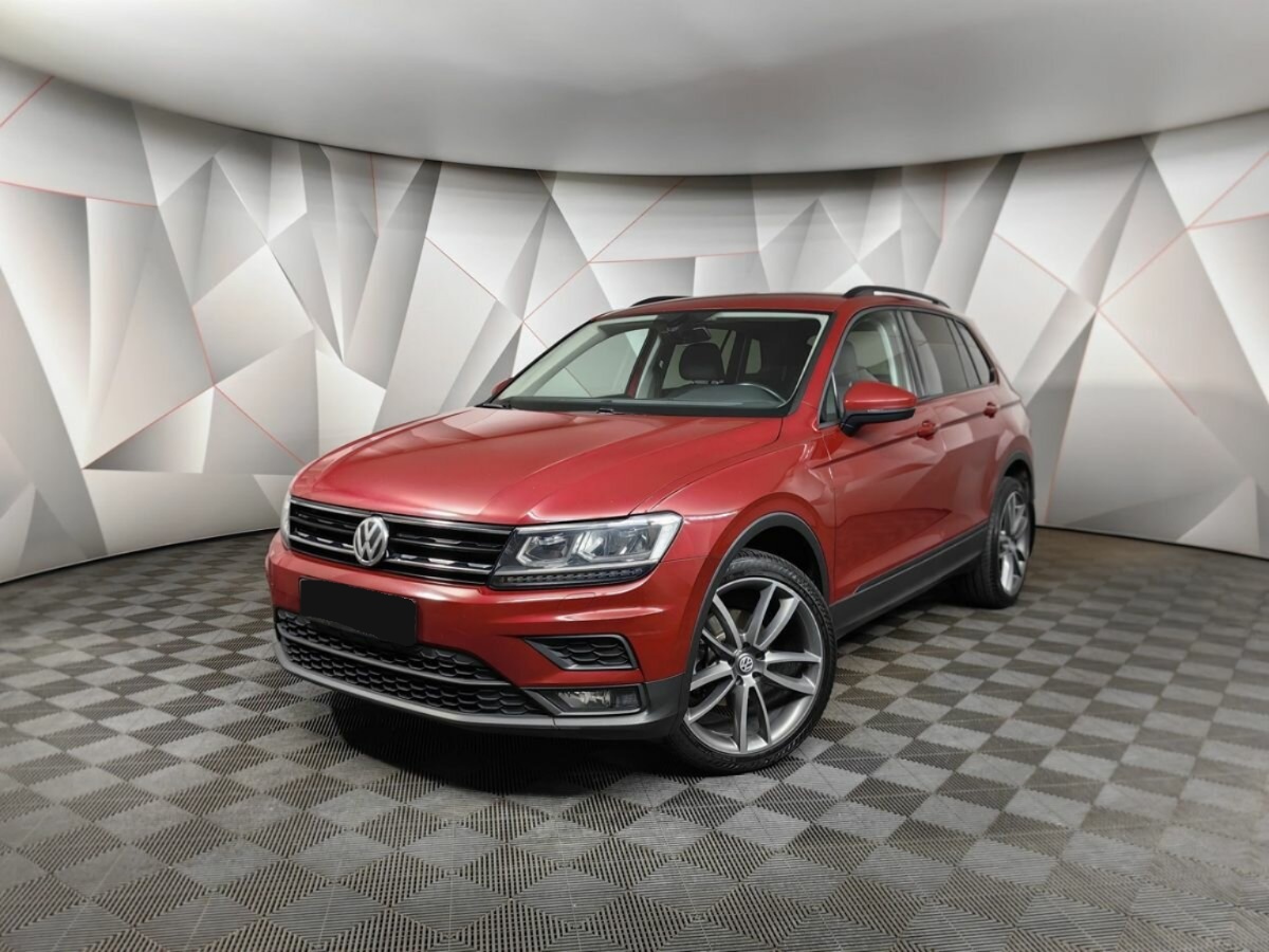 Volkswagen Tiguan II, 2019, 2019 с пробегом 90 570 км Volkswagen Tiguan II, 2019, 2019 с пробегом 90 570 км, цвет , цена - 1 446 413 руб., кузов -