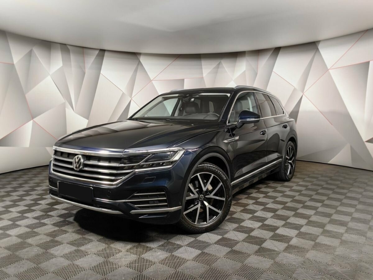 Volkswagen Touareg III, 2021, 2021 с пробегом 83 021 км Volkswagen Touareg III, 2021, 2021 с пробегом 83 021 км, цвет , цена - 4 719 200 руб., кузов -