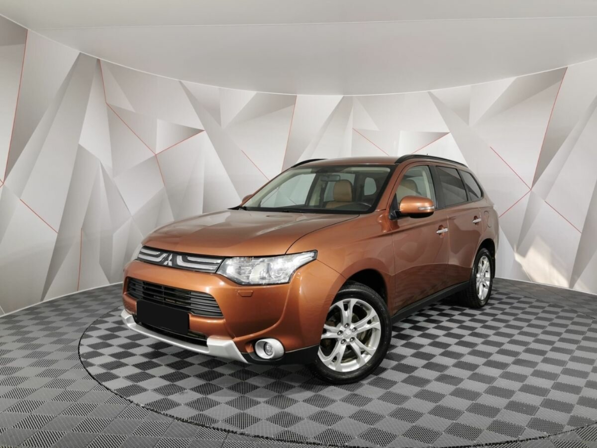 Mitsubishi Outlander III, 2012, 2012 с пробегом 126 366 км Mitsubishi Outlander III, 2012, 2012 с пробегом 126 366 км, цвет , цена - 971 750 руб., кузов -