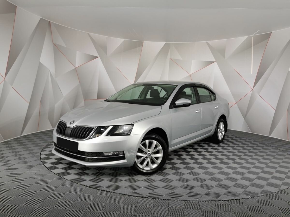 Skoda Octavia III (A7) Рестайлинг, 2017, 2017 с пробегом 155 842 км Skoda Octavia III (A7) Рестайлинг, 2017, 2017 с пробегом 155 842 км, цвет , цена - 939 250 руб., кузов -