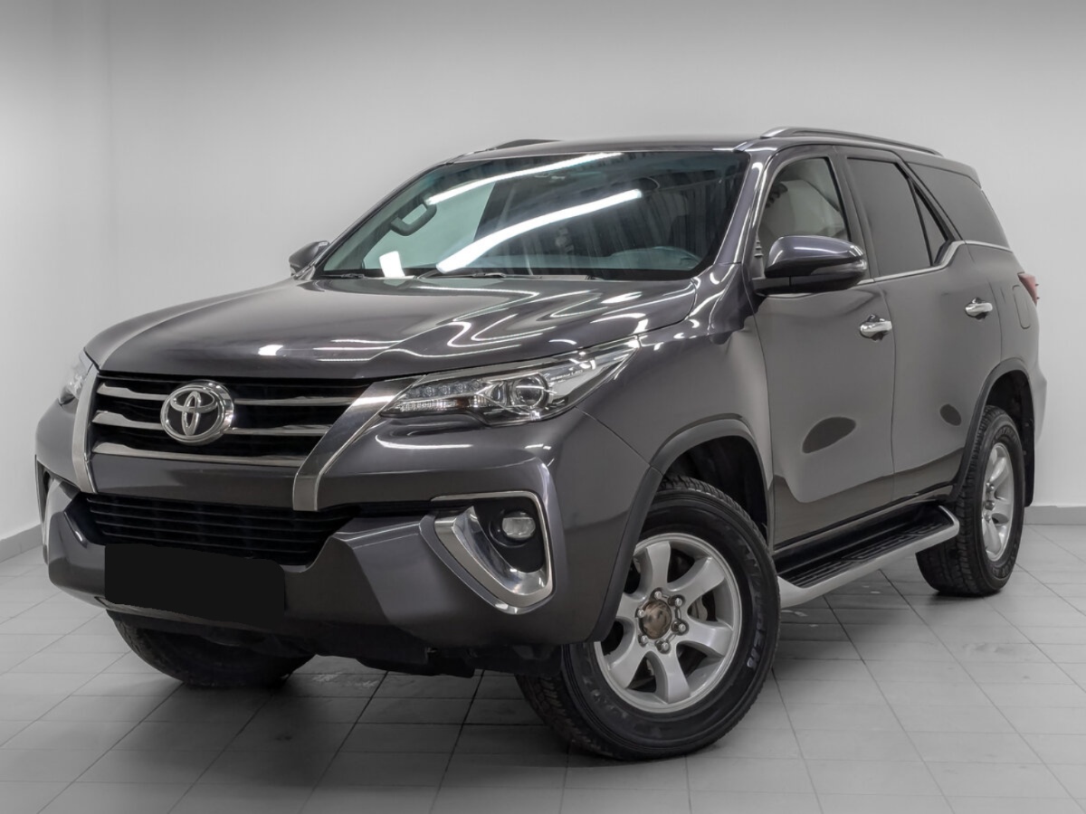 Toyota Fortuner II, 2018, 2018 с пробегом 136 502 км Toyota Fortuner II, 2018, 2018 с пробегом 136 502 км, цвет , цена - 2 385 500 руб., кузов -