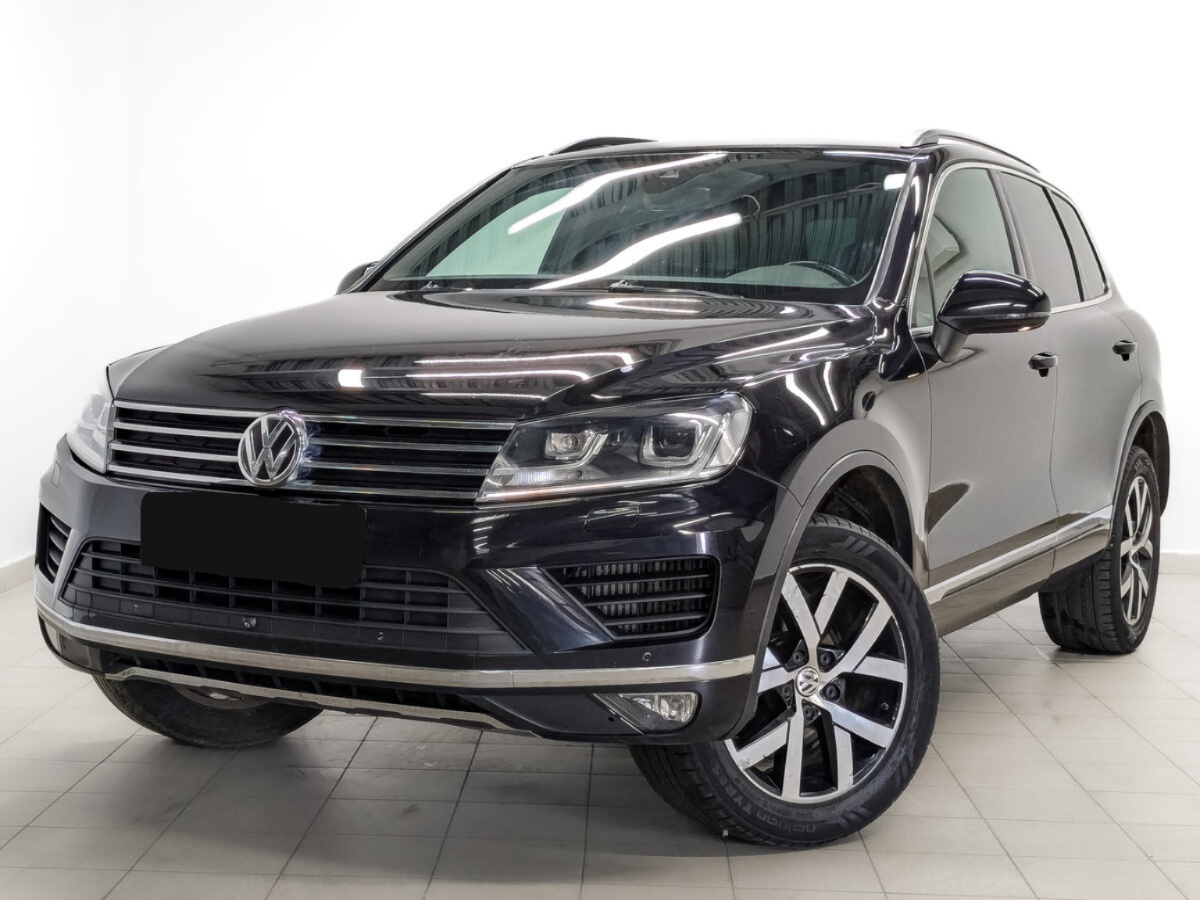 Volkswagen Touareg II Рестайлинг, 2018, 2018 с пробегом 123 715 км Volkswagen Touareg II Рестайлинг, 2018, 2018 с пробегом 123 715 км, цвет , цена - 2 804 000 руб., кузов -