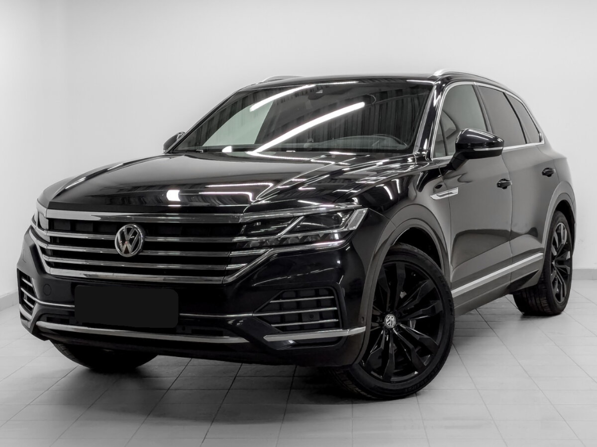 Volkswagen Touareg III, 2020, 2020 с пробегом 112 803 км Volkswagen Touareg III, 2020, 2020 с пробегом 112 803 км, цвет , цена - 3 736 000 руб., кузов -