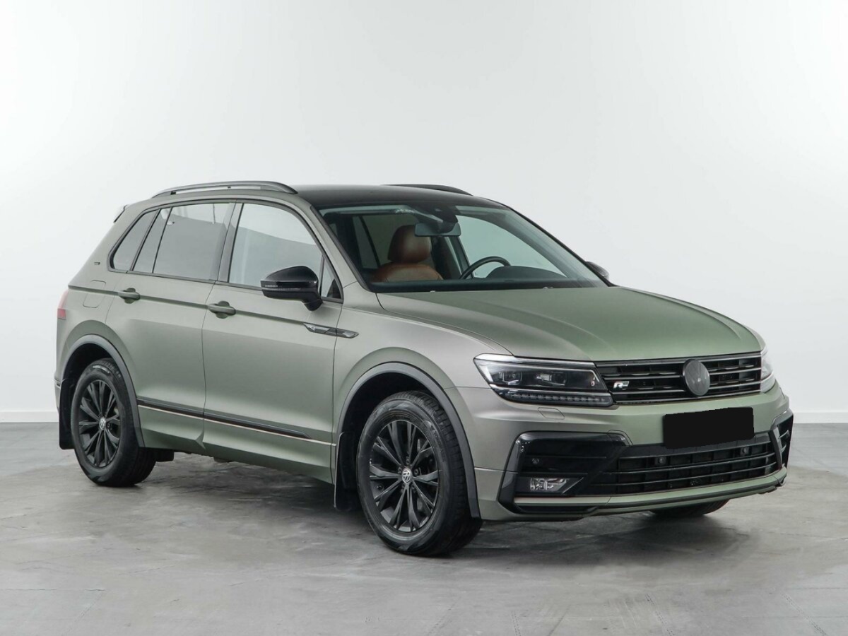 Volkswagen Tiguan II, 2020, 2020 с пробегом 99 437 км Volkswagen Tiguan II, 2020, 2020 с пробегом 99 437 км, цвет , цена - 1 624 155 руб., кузов -