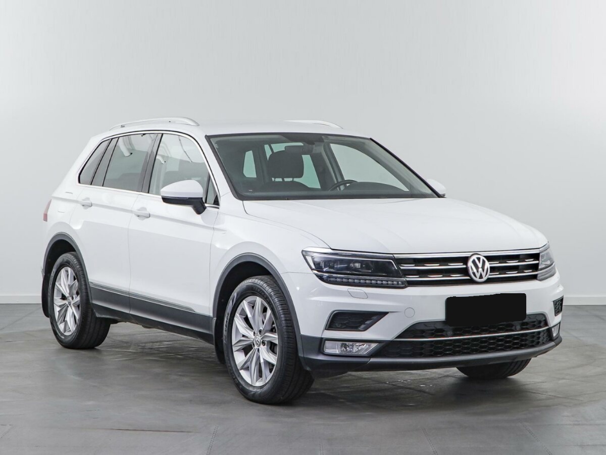 Volkswagen Tiguan II, 2017, 2017 с пробегом 72 012 км Volkswagen Tiguan II, 2017, 2017 с пробегом 72 012 км, цвет , цена - 1 545 989 руб., кузов -